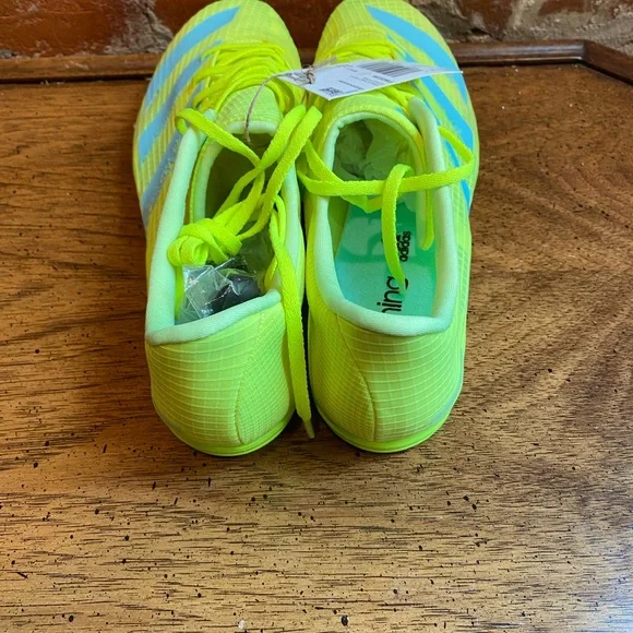 Nee Adidas Distancester Track & Field Running Spikes Cleats Men,s Size 10.5 NWOB